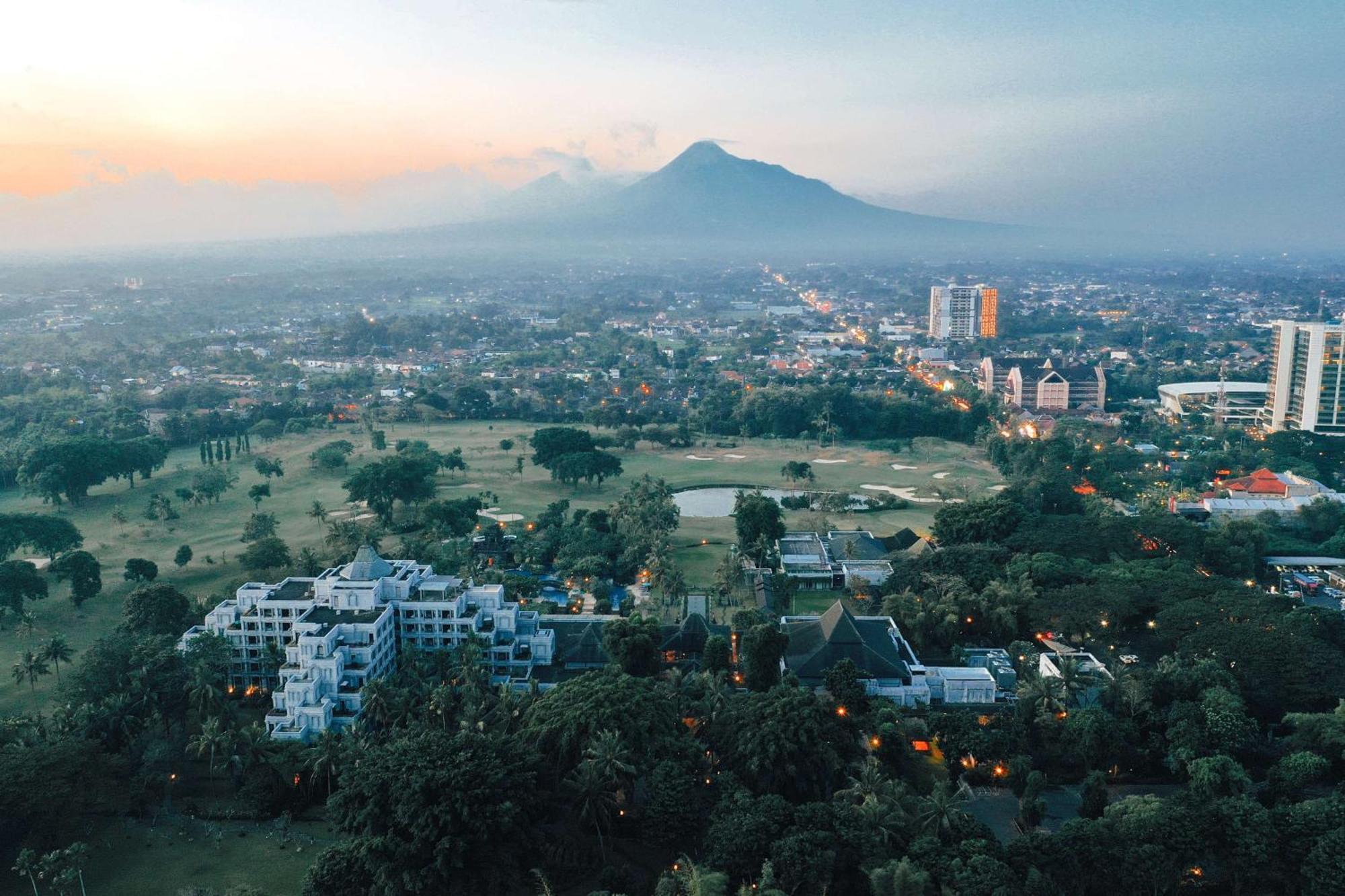 Hyatt Regency Yogyakarta Hotel Exterior foto