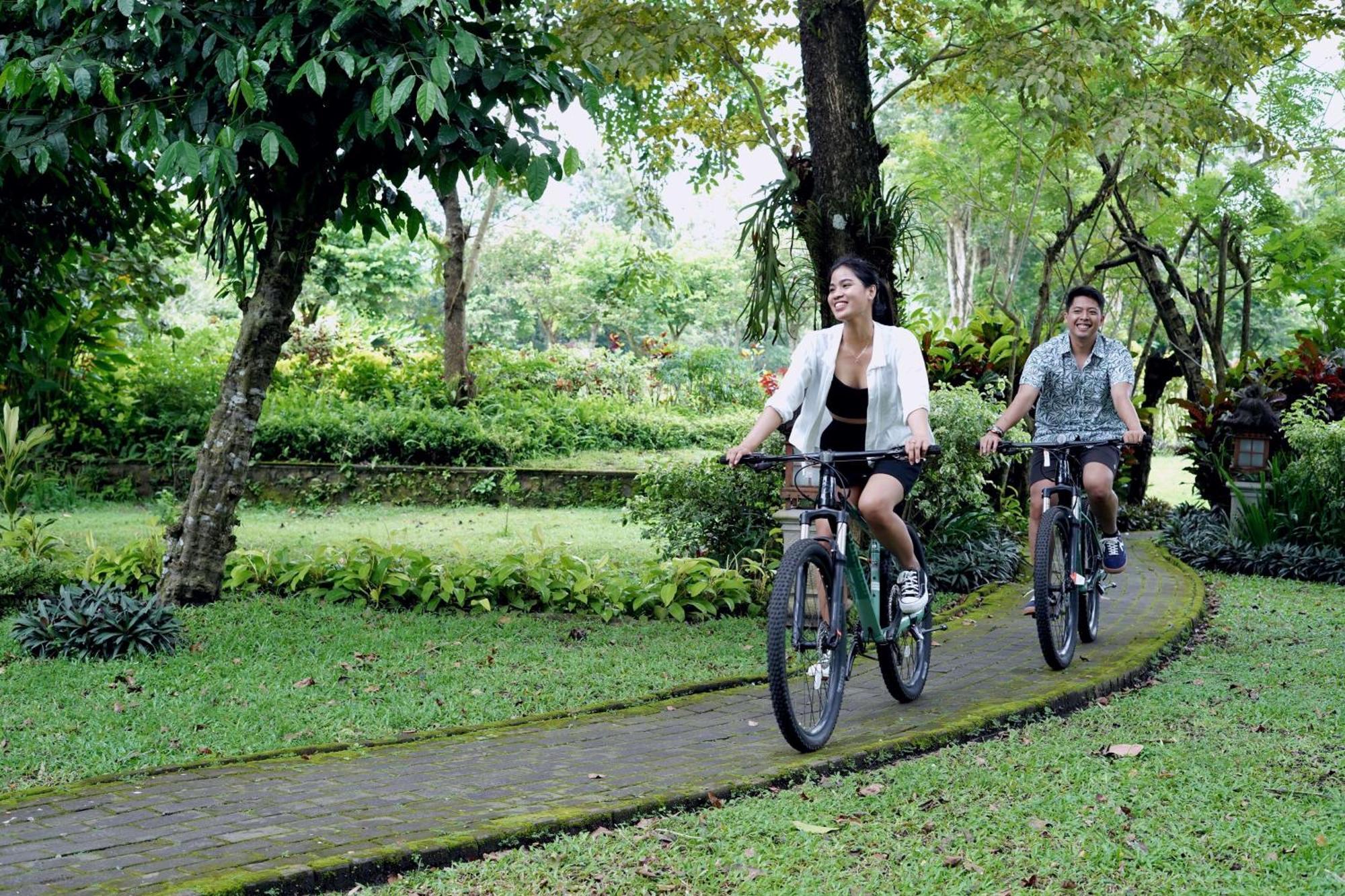 Hyatt Regency Yogyakarta Hotel Exterior foto